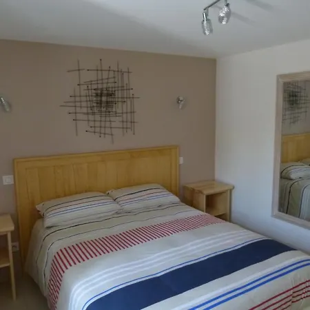 Aux 3 Provinces Holiday home Usson-en-Forez