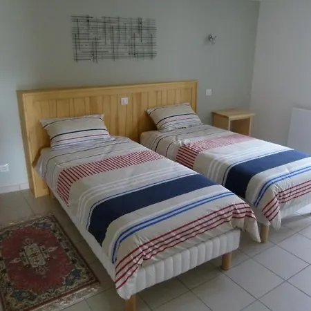 Holiday home Aux 3 Provinces Usson-en-Forez