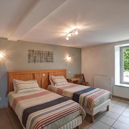 Aux 3 Provinces Holiday home *